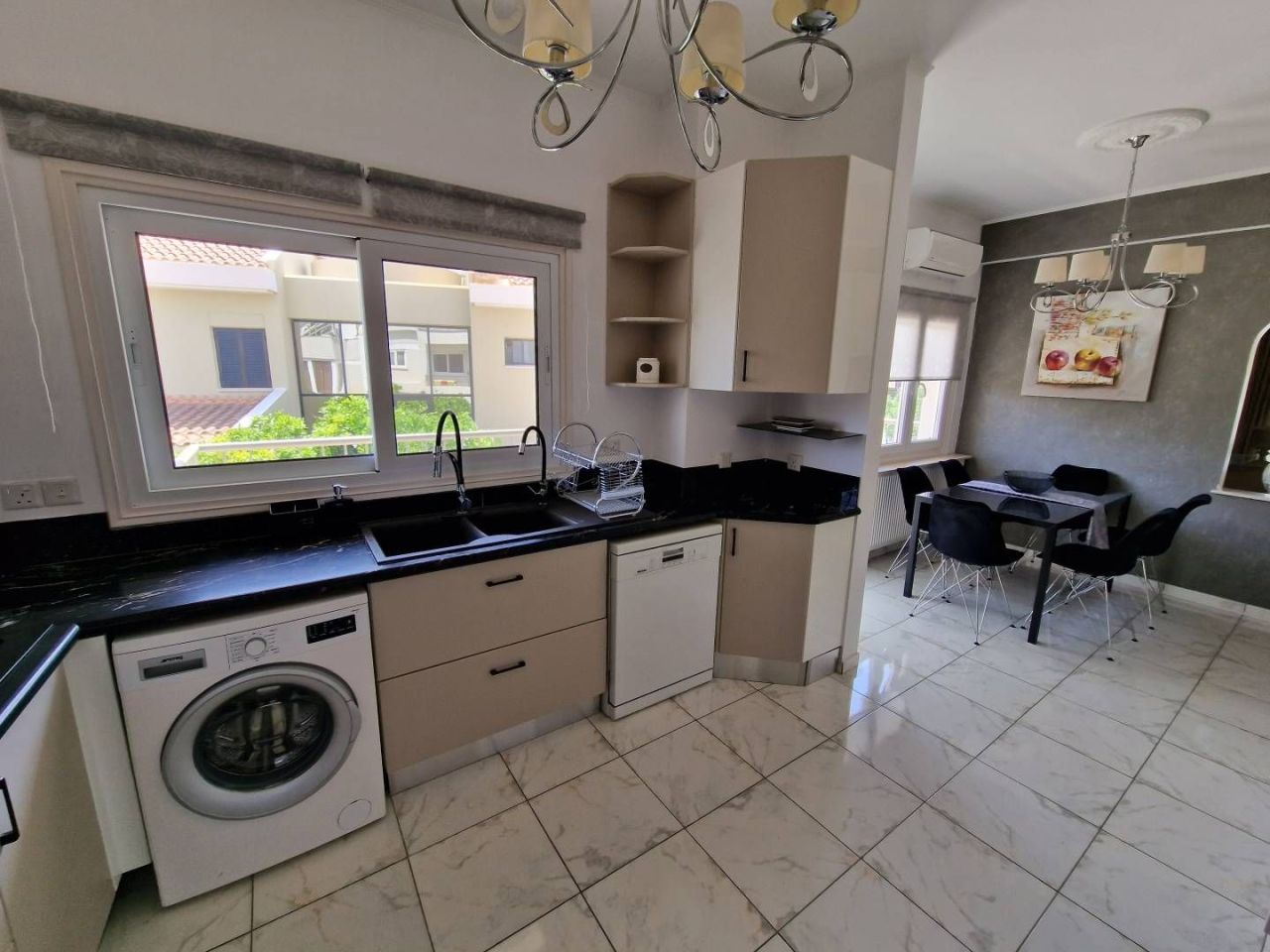 Appartement à Germasogeia, Chypre, 240 m² - image 6