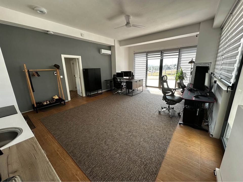 Café, restaurant au Bar, Monténégro, 82 m² - image 5