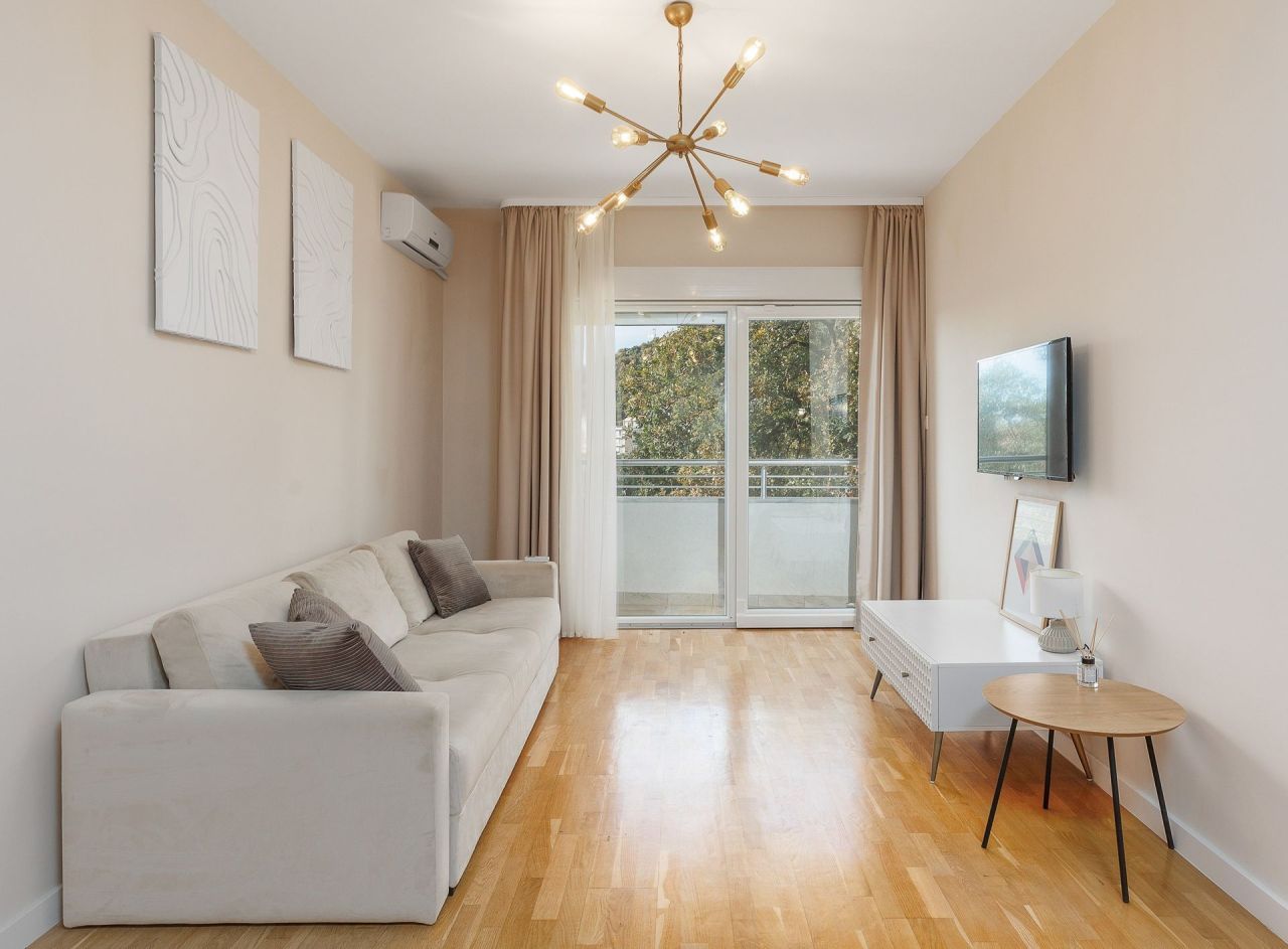 Apartment in Becici, Montenegro, 51 m² - Foto 1