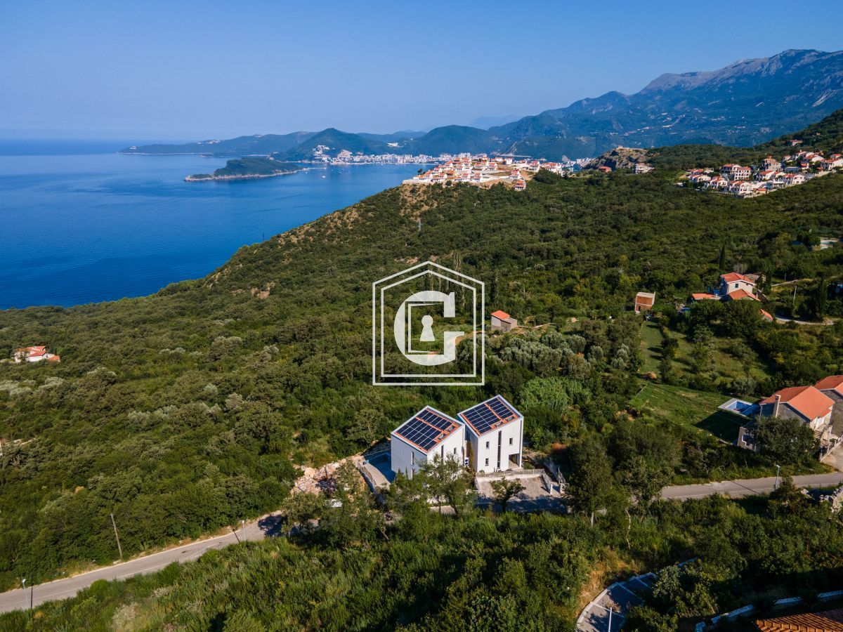 Villa à Rézévici, Monténégro, 230 m² - image 2