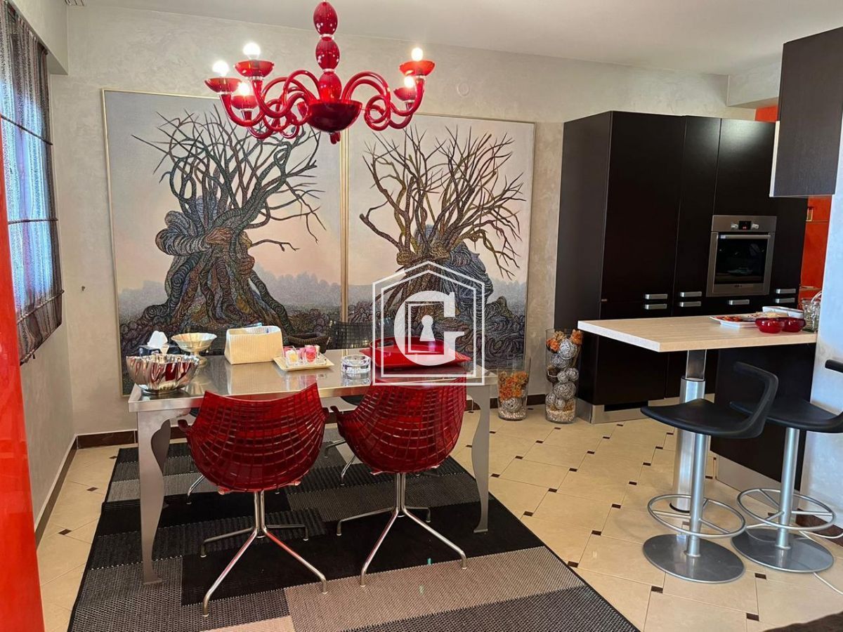 Apartment in Budva, Montenegro, 87 m² - picture 2