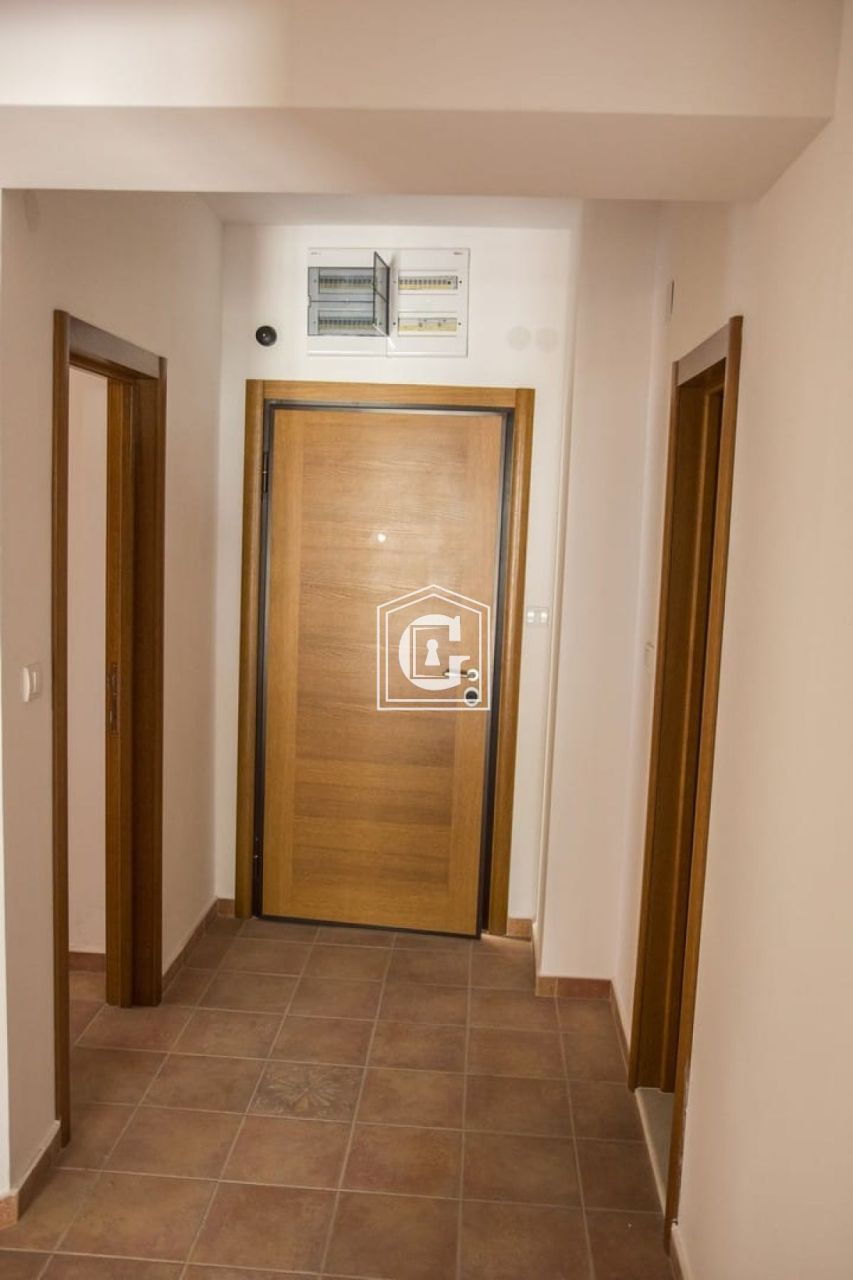 Apartment in Budva, Montenegro, 111 m² - picture 4