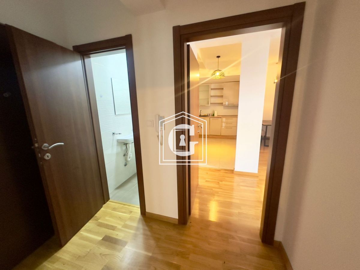 Apartment in Budva, Montenegro, 72 m² - picture 8