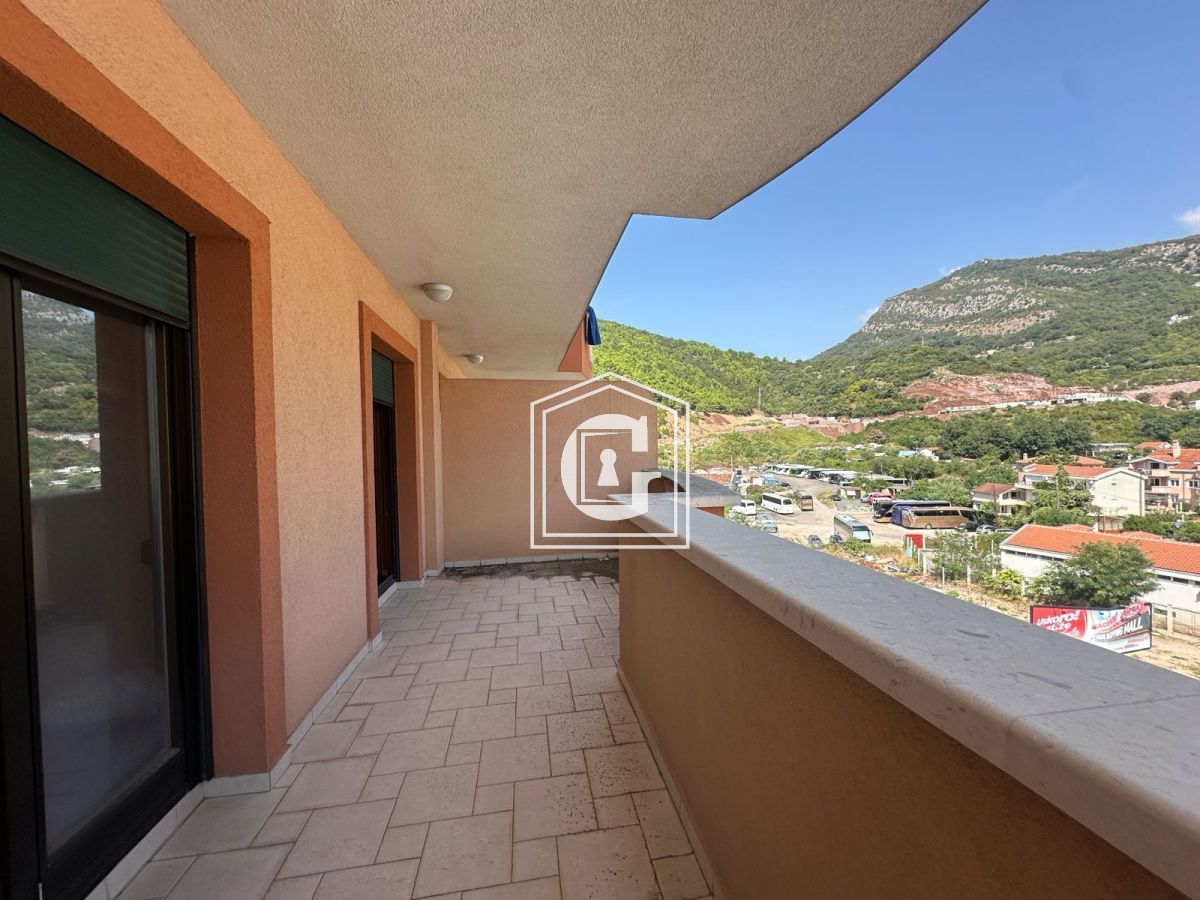 Apartment in Budva, Montenegro, 111 m² - picture 15