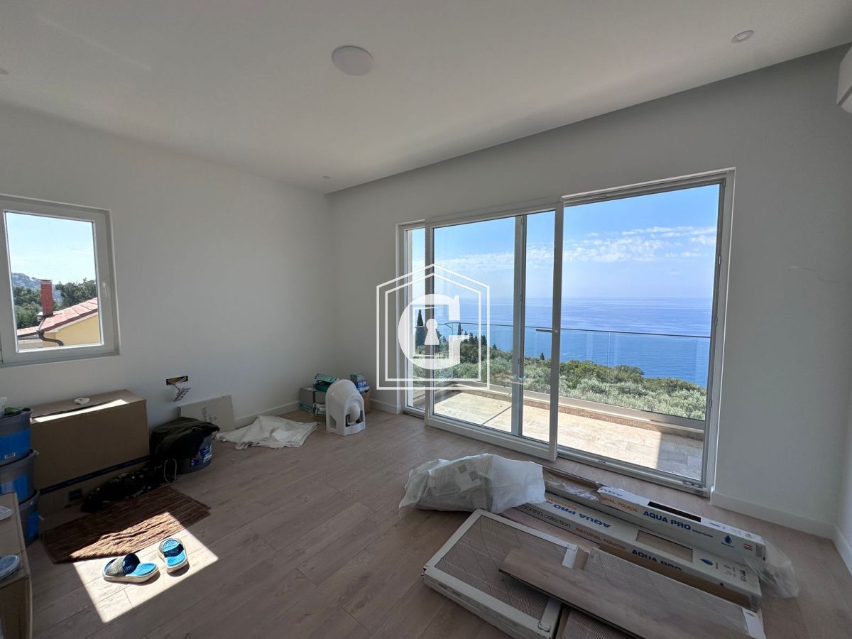 Villa en Rezevici, Montenegro, 217 m² - imagen 16