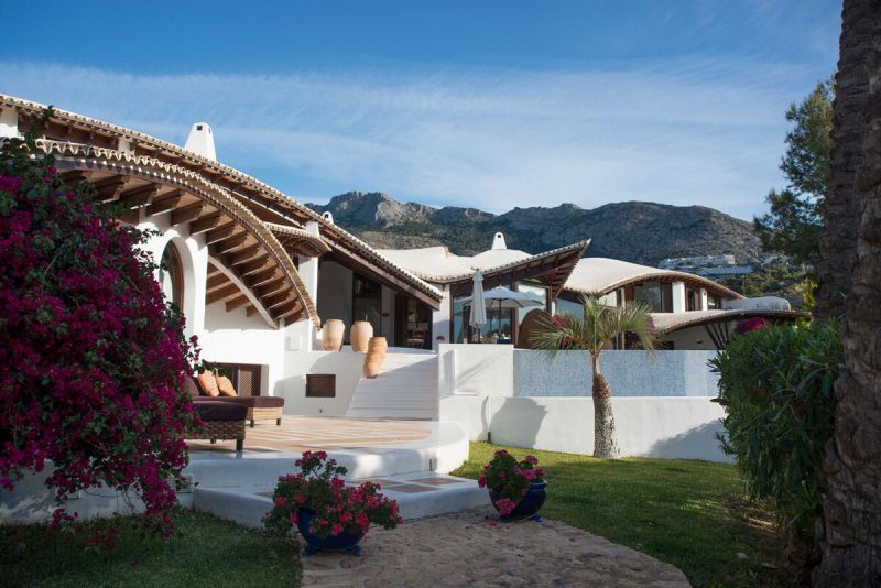 Villa in Altea, Spain - picture 6