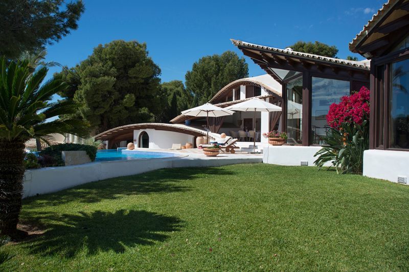 Villa in Altea, Spain - picture 8