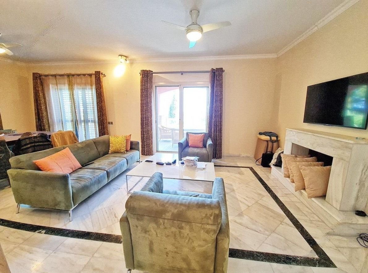 Maison à Latchi, Chypre, 270 m² - image 2