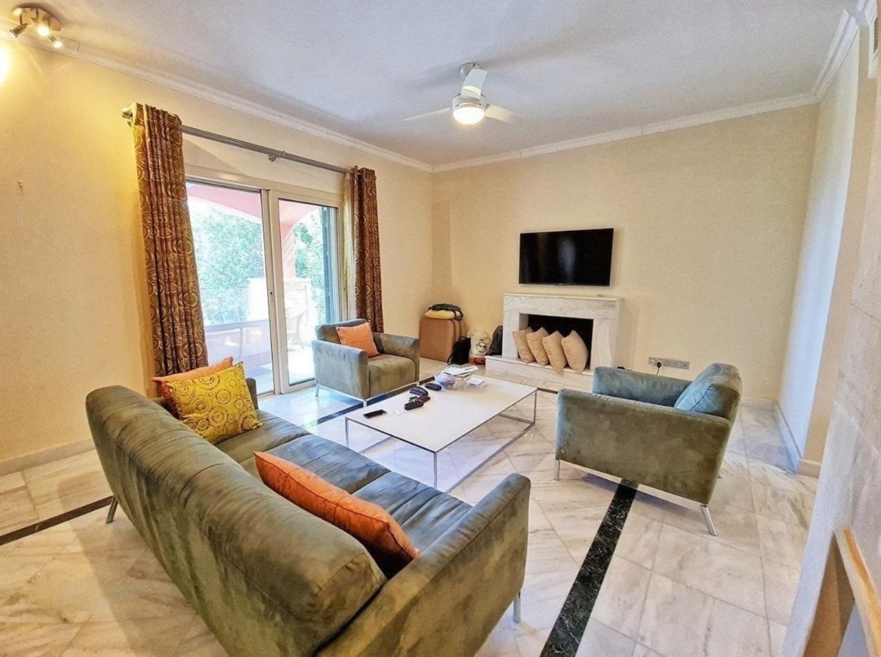 Maison à Latchi, Chypre, 270 m² - image 5