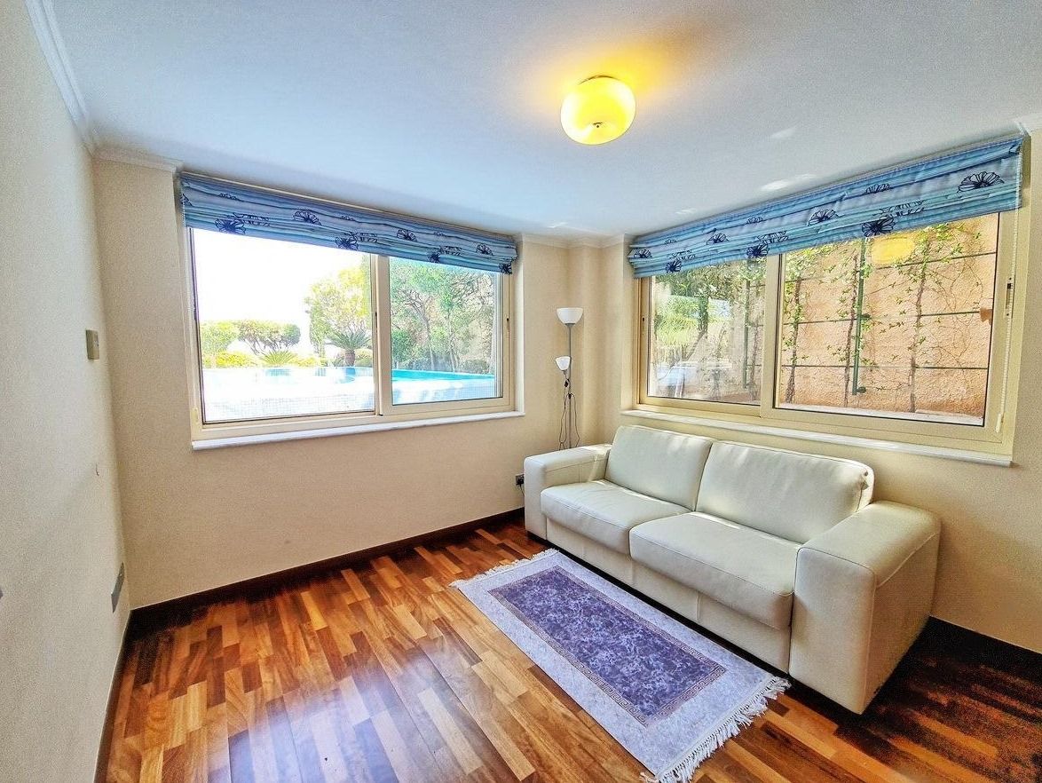 Maison à Latchi, Chypre, 270 m² - image 8