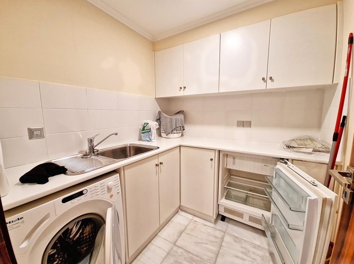 Maison à Latchi, Chypre, 270 m² - image 9