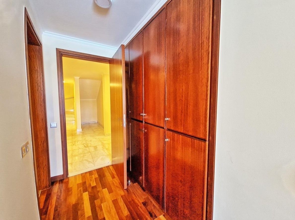 Maison à Latchi, Chypre, 270 m² - image 19