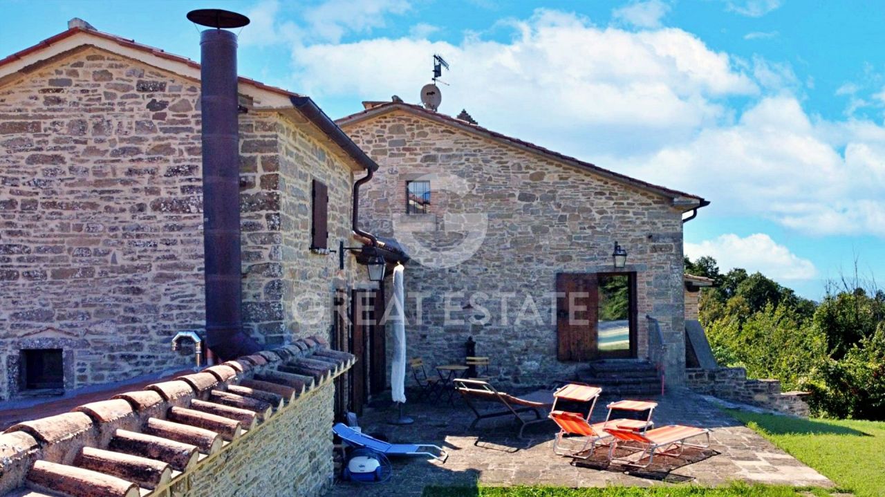 Casa en Citta di Castello, Italia, 600 m² - imagen 8