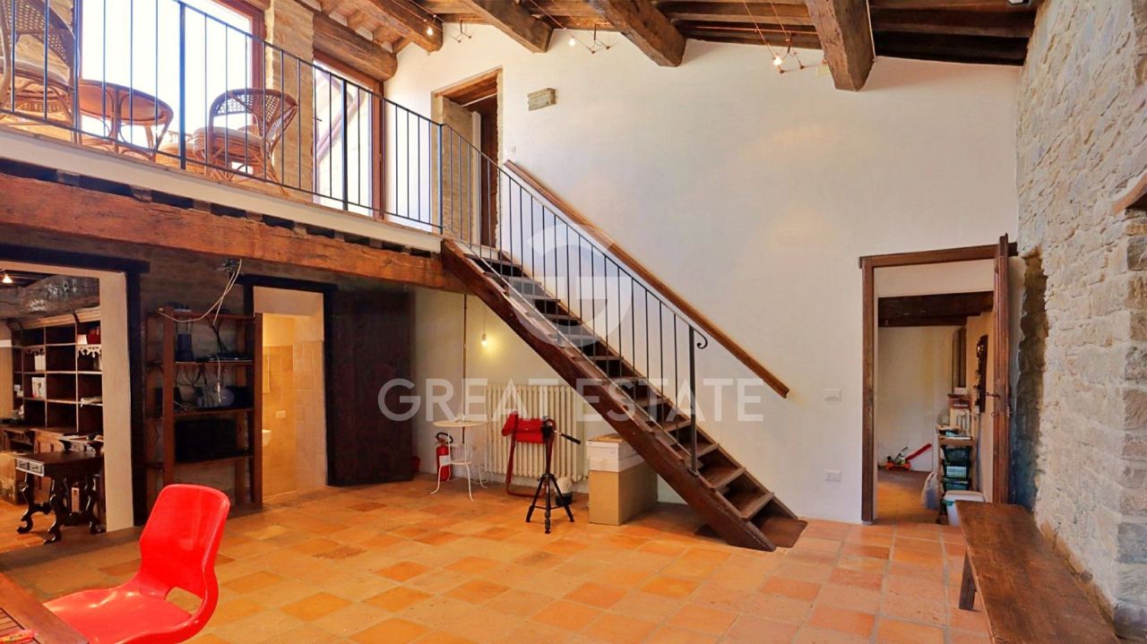 Casa en Citta di Castello, Italia, 600 m² - imagen 13