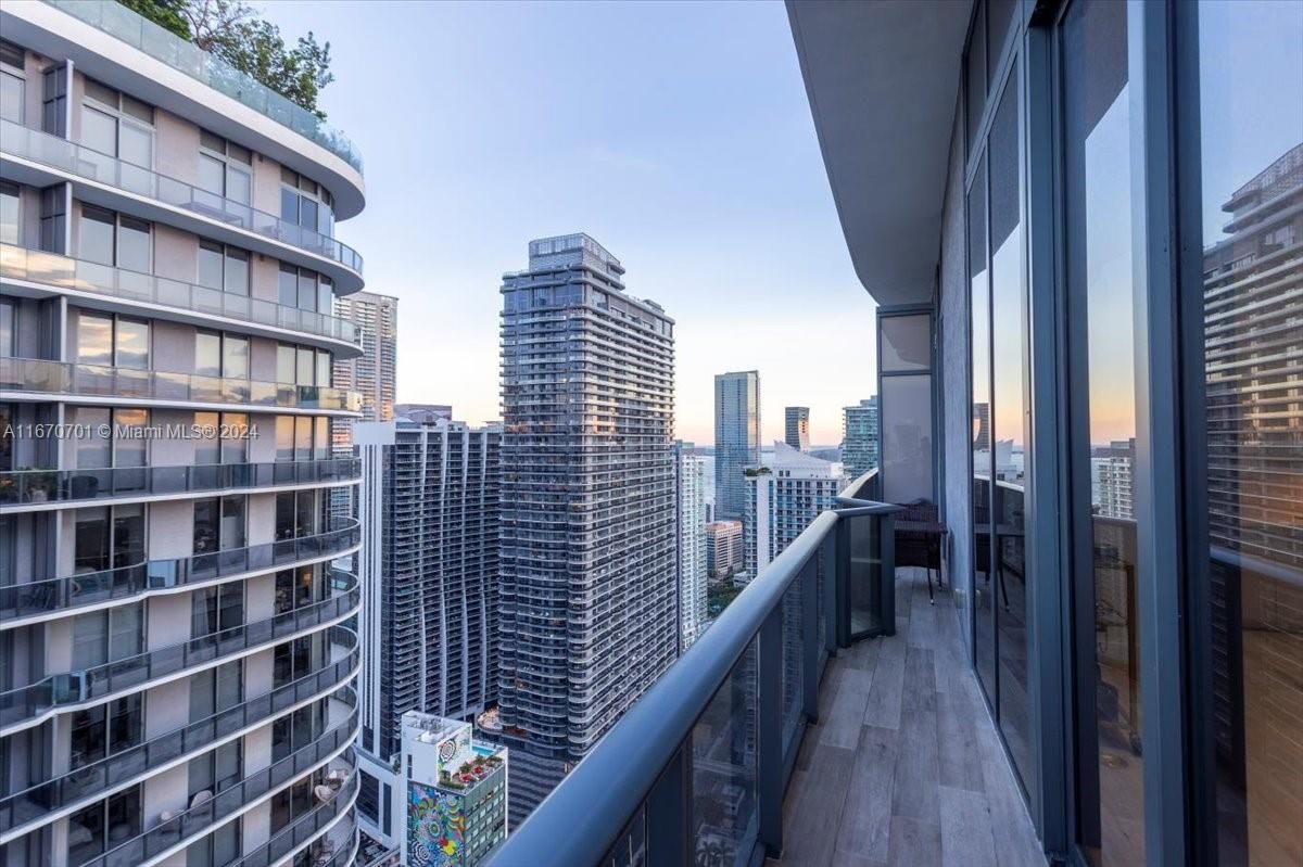 Ático en Miami, Estados Unidos, 220 m² - imagen 14