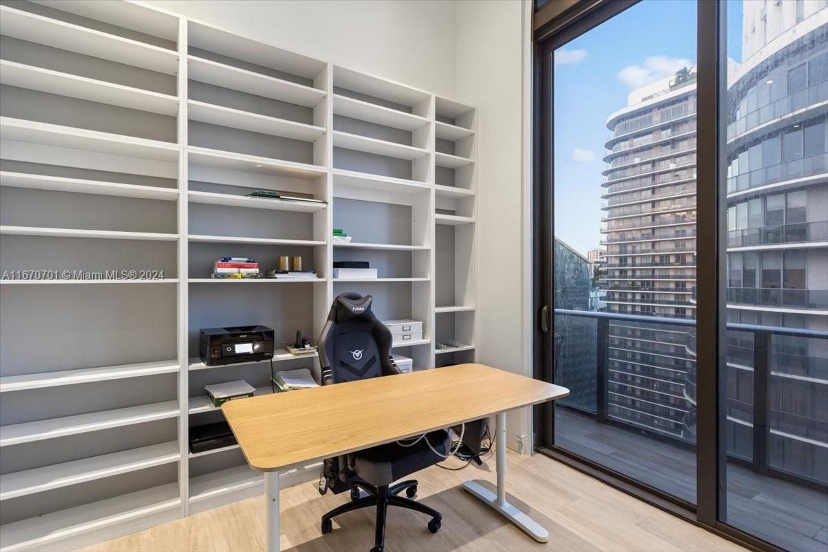 Ático en Miami, Estados Unidos, 220 m² - imagen 13