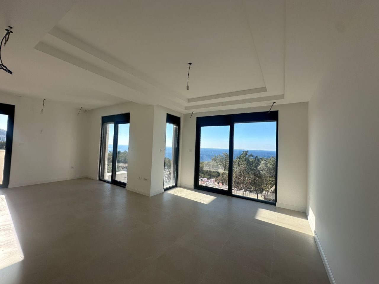 Townhouse in Rezevici, Montenegro, 195 m² - picture 2