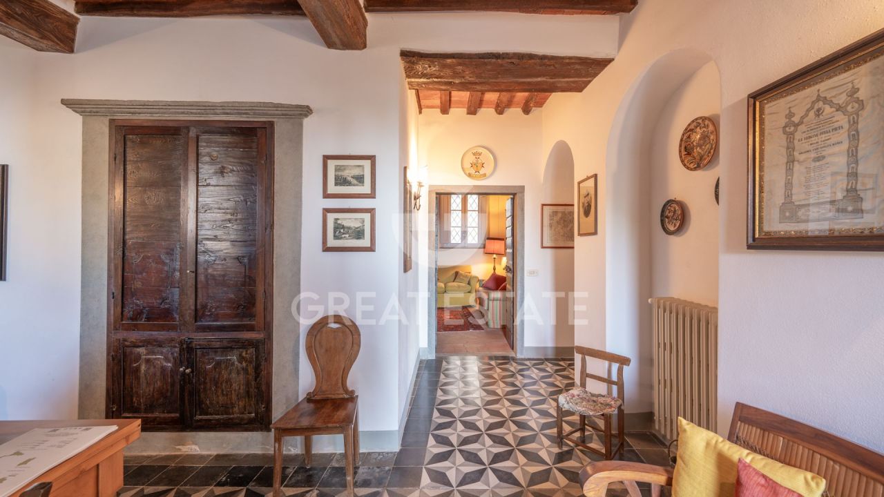 Casa a Vinci, Italia, 239 m² - foto 15