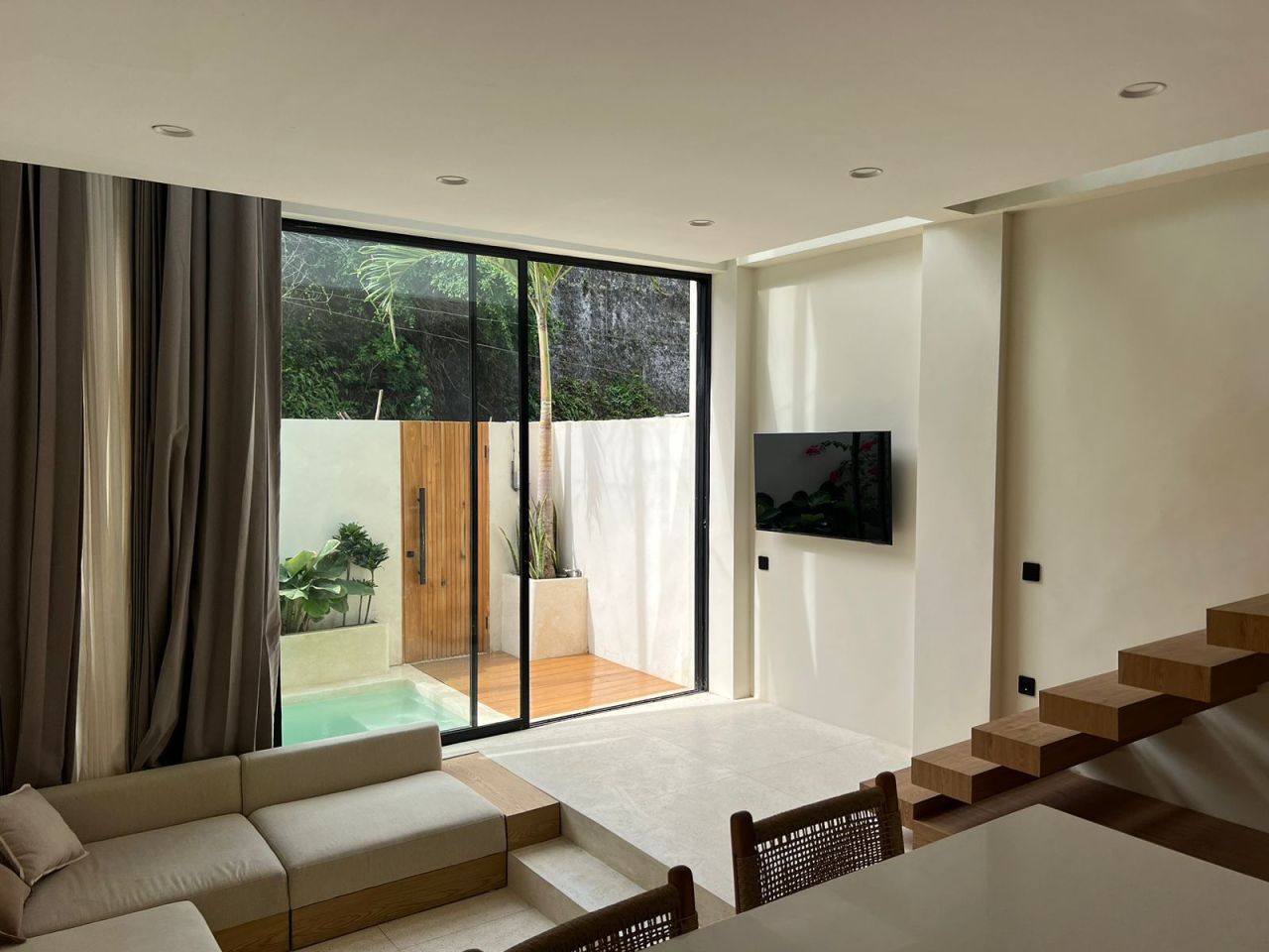 Townhouse in Ungasan, Indonesia, 63 m² - picture 1