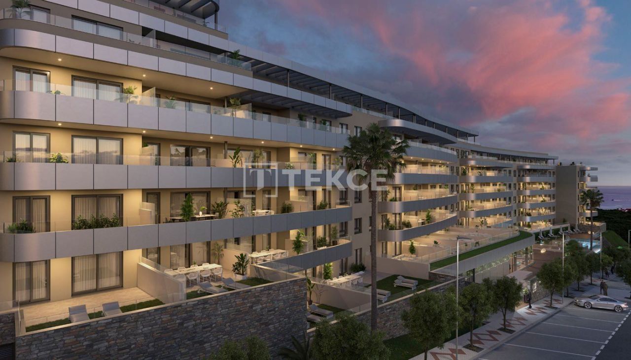 Appartement à Torremolinos, Espagne, 170 m² - image 1