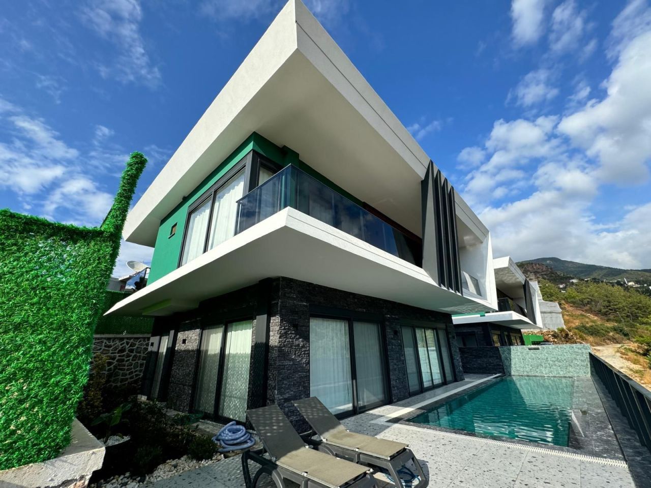 Villa in Alanya, Türkei, 275 m² - Foto 1