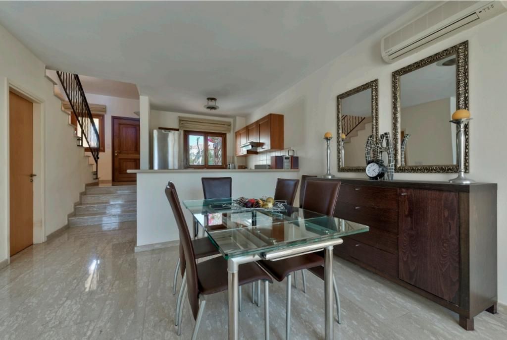 Flat in Paphos, Cyprus, 165 m² - picture 2