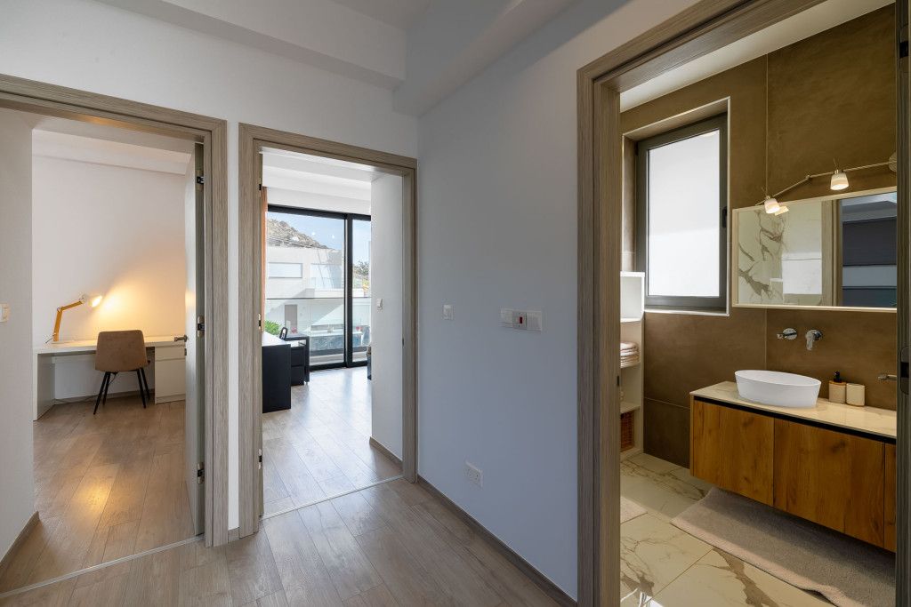 Flat in Limassol, Cyprus, 386 m² - picture 15