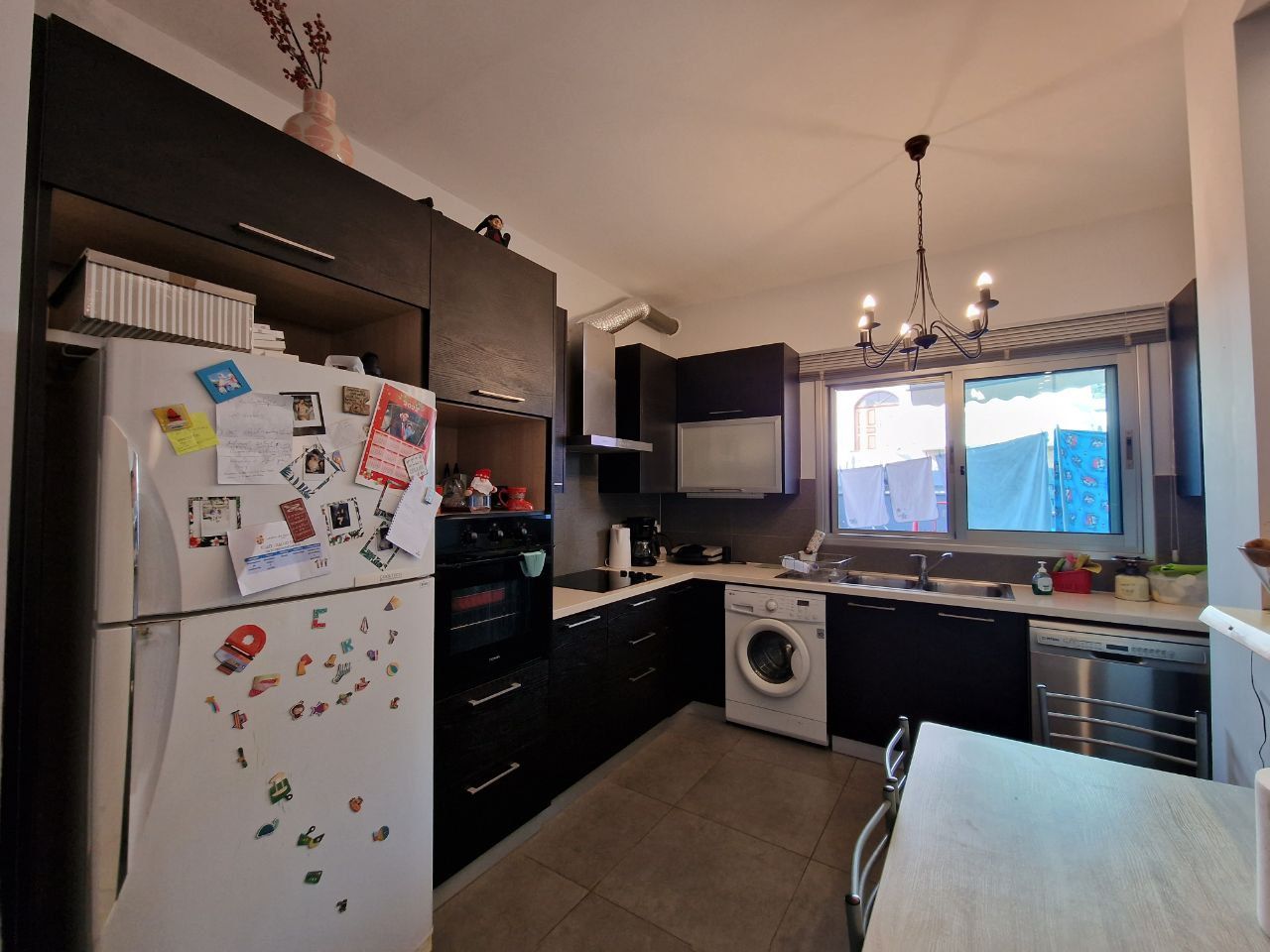 Appartement à Germasogeia, Chypre, 148 m² - image 2