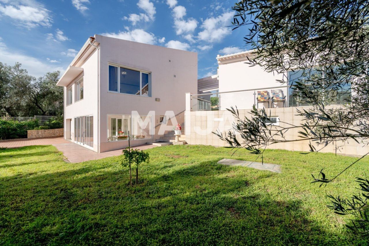 Villa in Loule, Portugal, 133 m² - picture 1