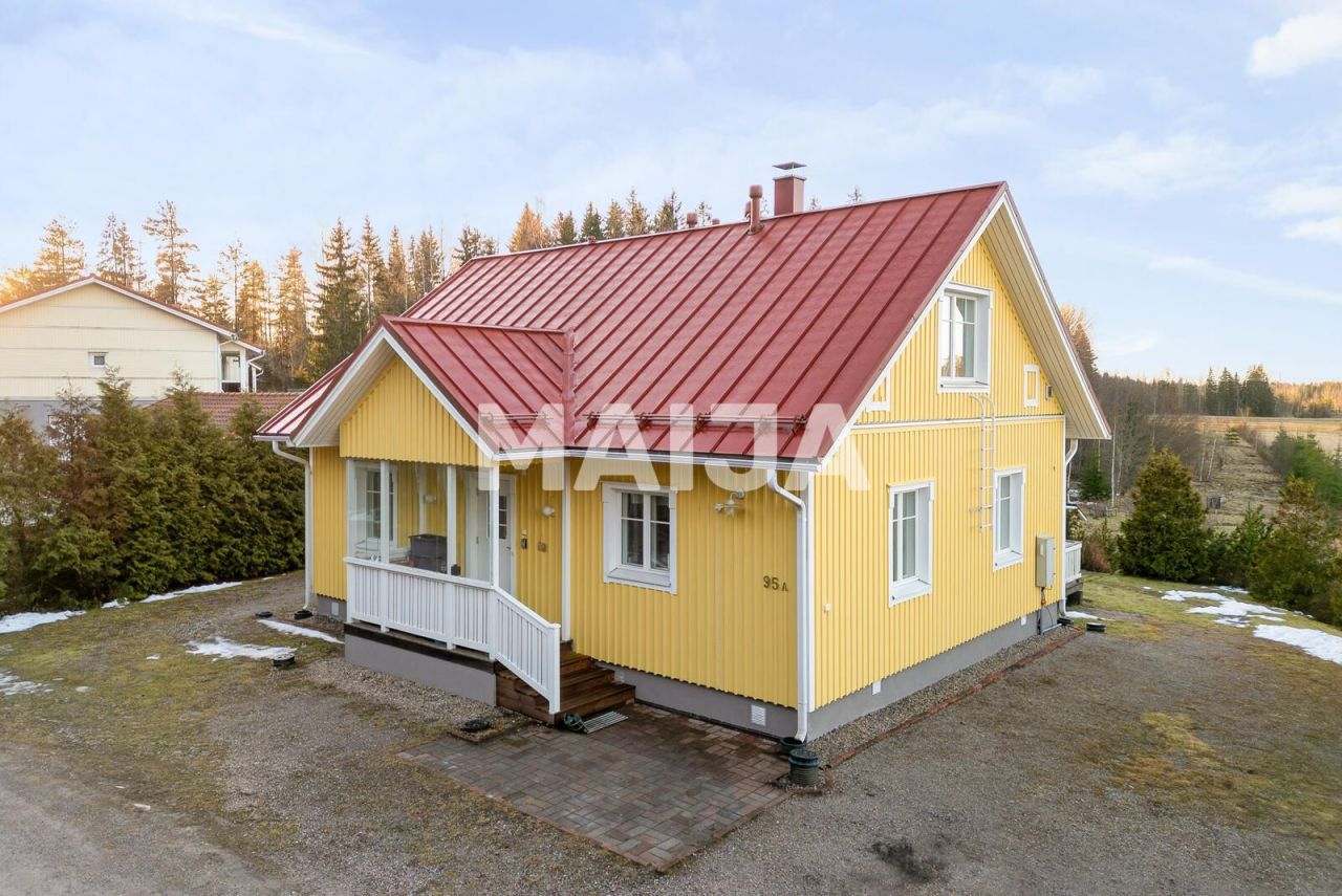 Maison à Sipoo, Finlande, 127 m² - image 1