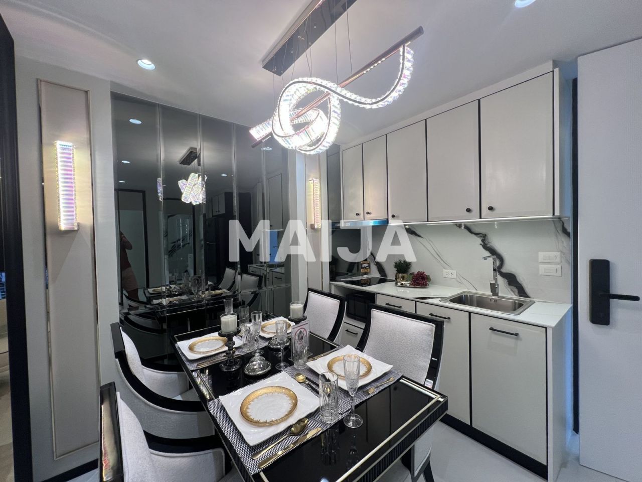 Apartamento en Pattaya, Tailandia, 51 m² - imagen 1