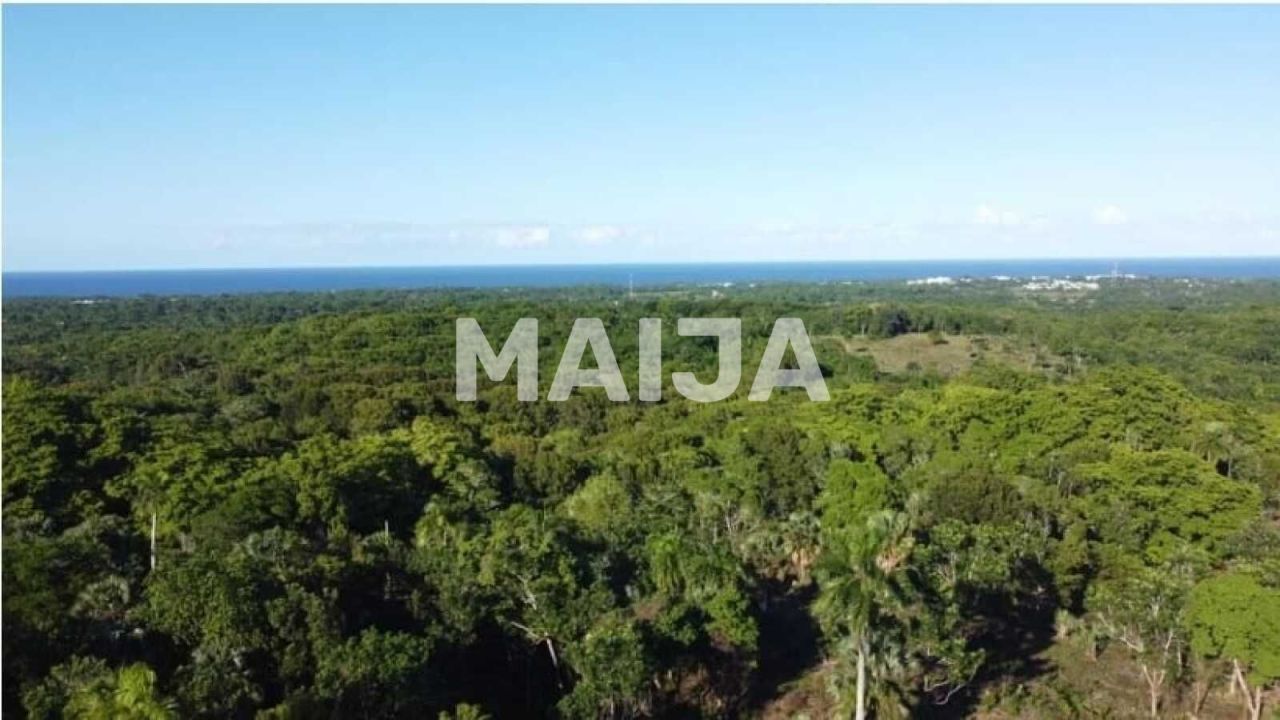 Land in Cabarete, Dominican Republic, 110 000 m² - picture 1