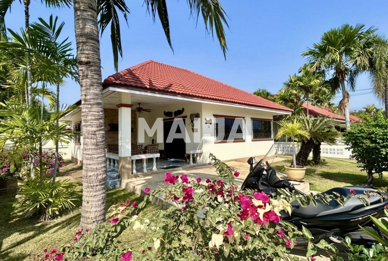 Villa in Hua Hin, Thailand, 100 m² - picture 1