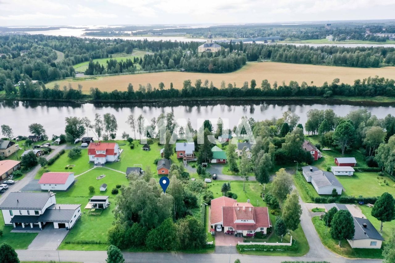 Grundstück Tornio, Finnland, 1 217 m² - Foto 1