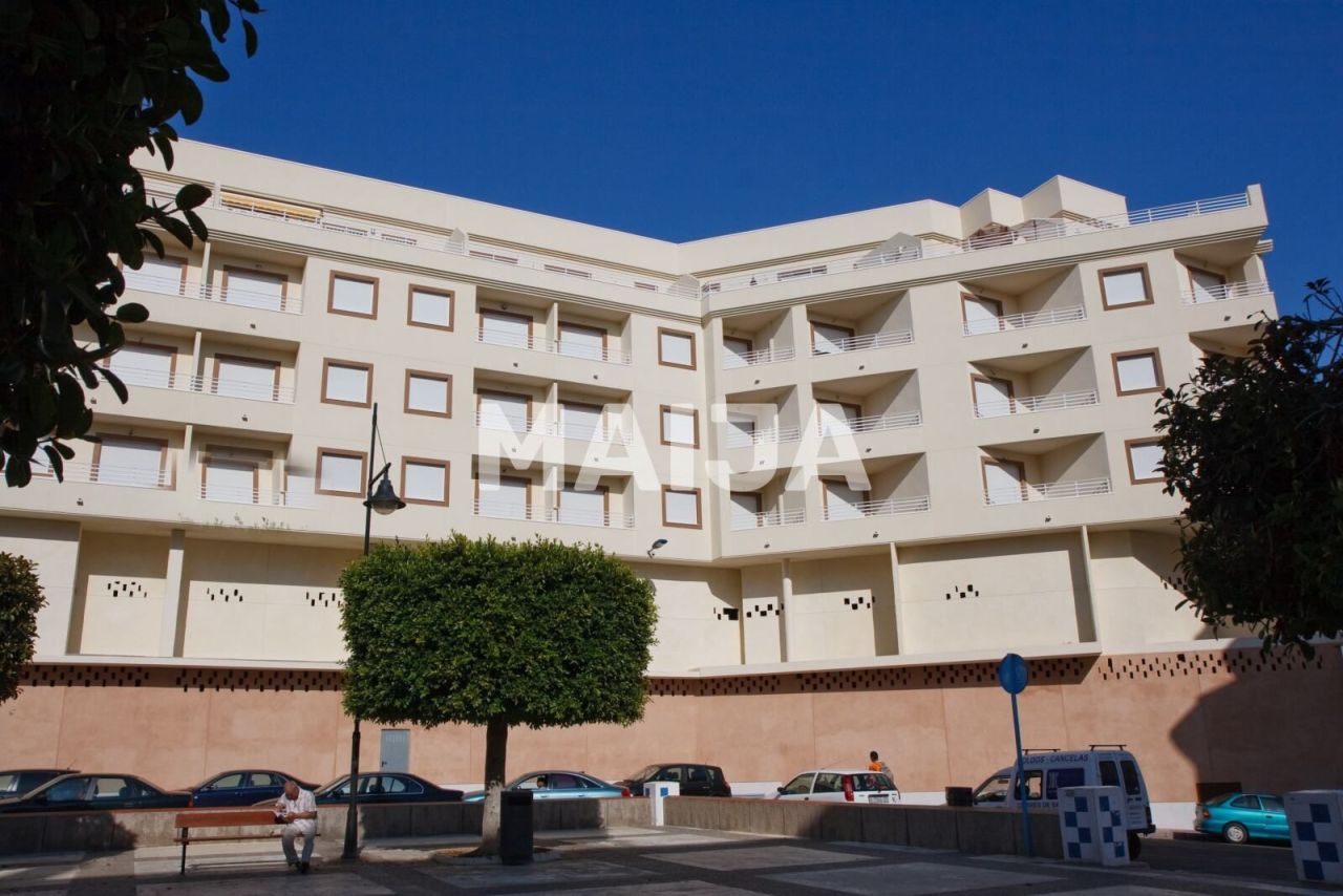 Apartamento en Torrevieja, España, 78.5 m² - imagen 1