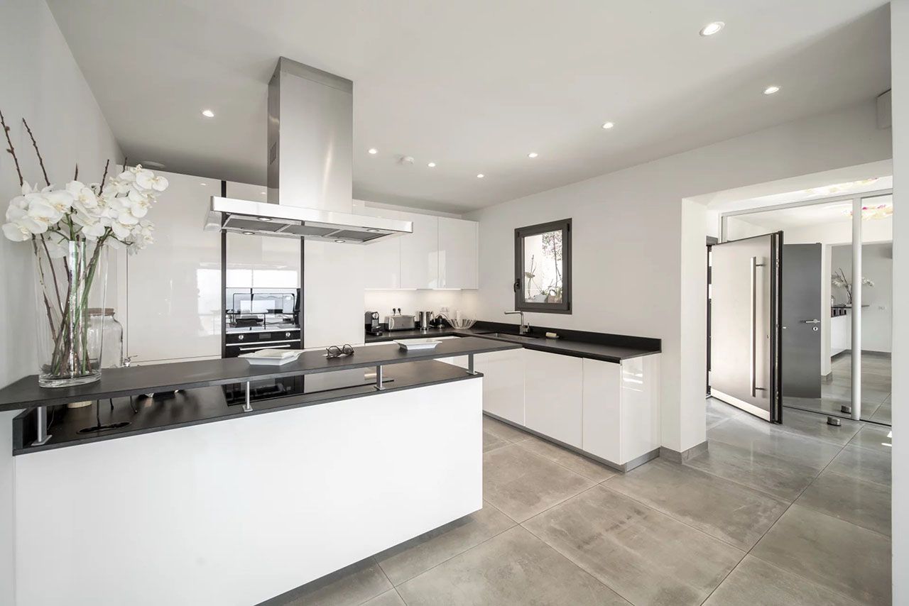 Villa a Golfe-Juan, Francia, 235 m² - foto 5