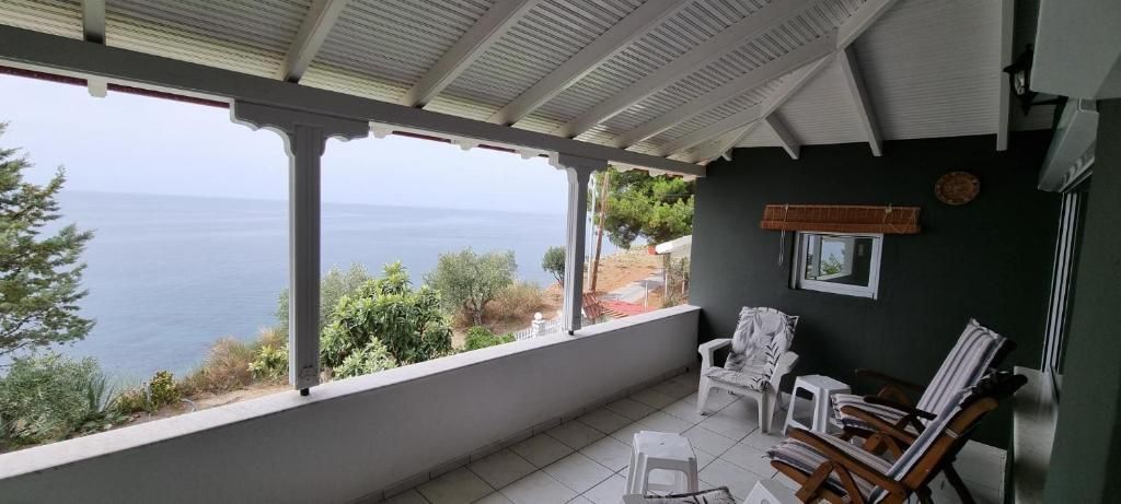 Maison en Chalcidique, Grèce, 285 m² - image 1