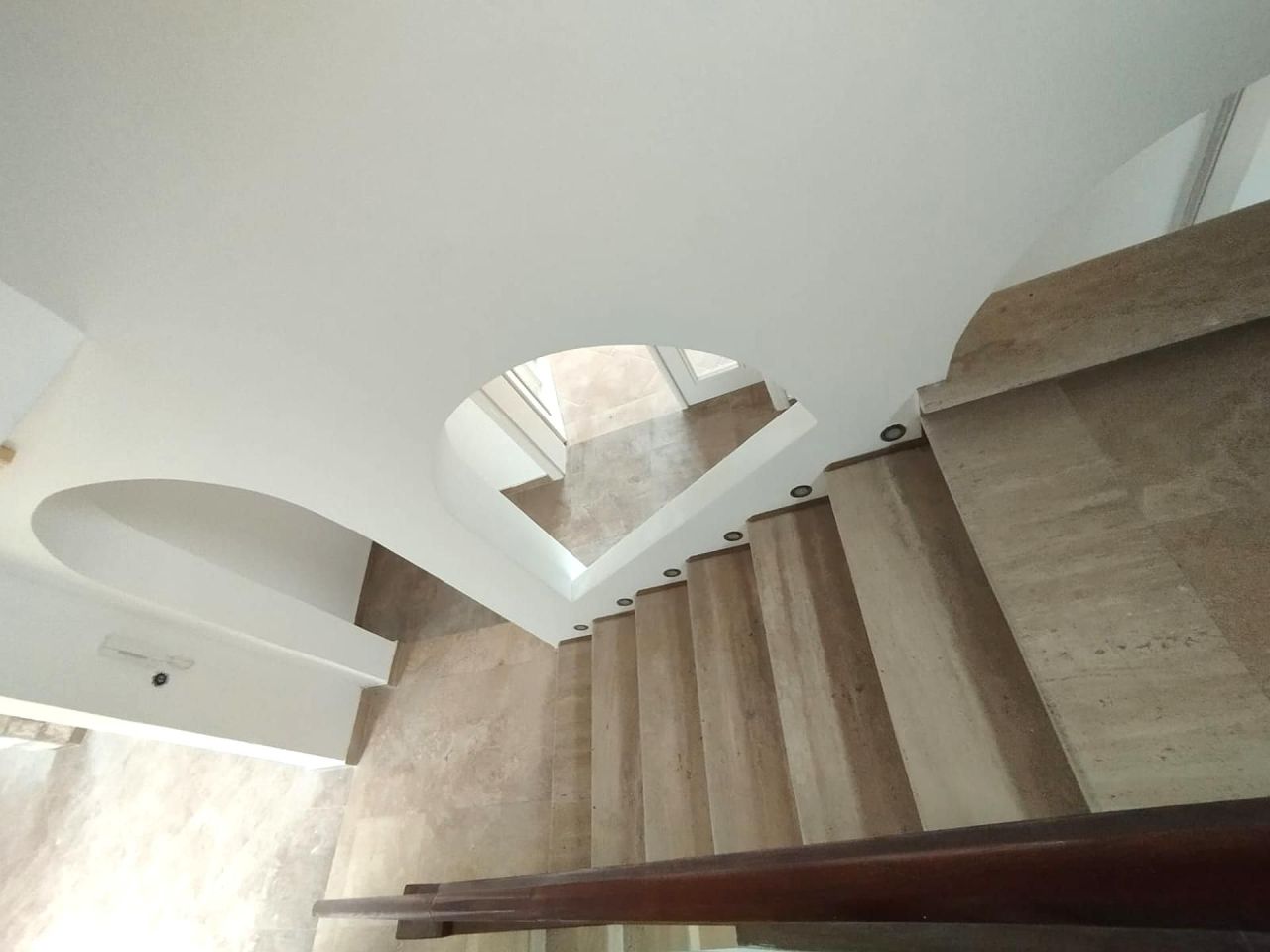 Casa en Budva, Montenegro, 277 m² - imagen 6