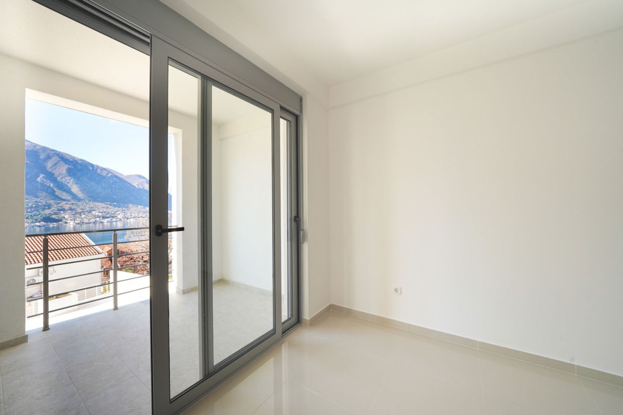 Wohnung in Kotor, Montenegro, 58 m² - Foto 16