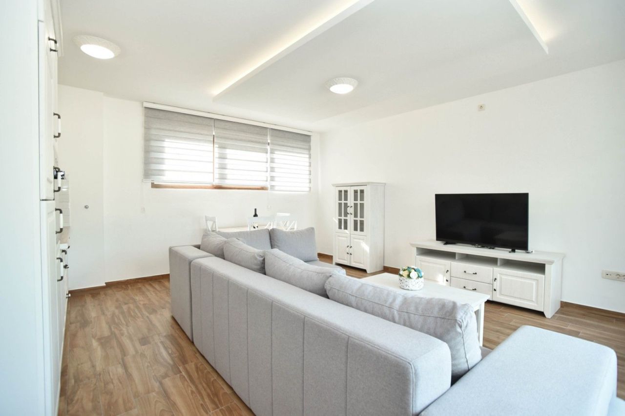 Apartamento en Becici, Montenegro, 53 m² - imagen 7