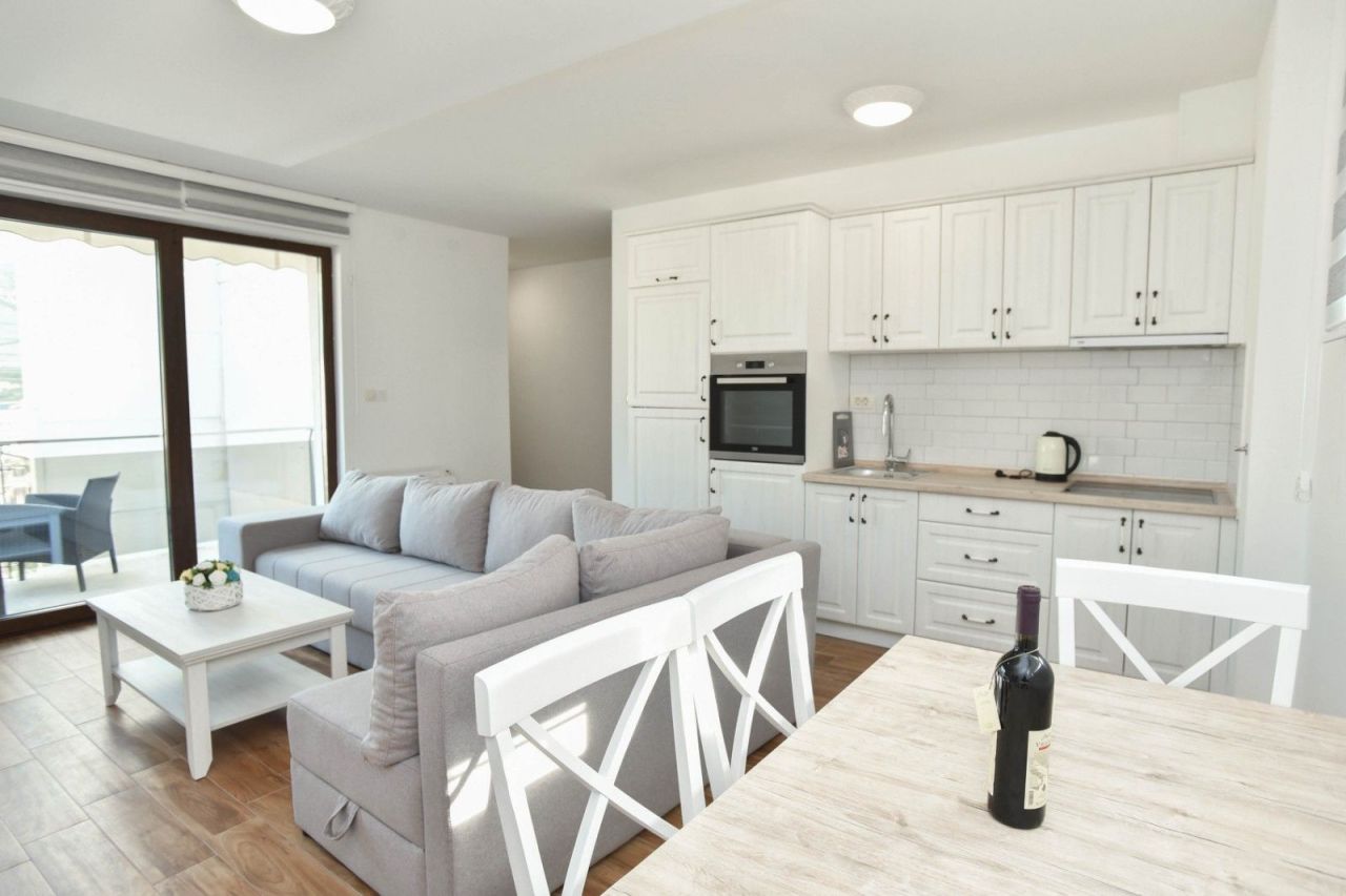 Apartamento en Becici, Montenegro, 53 m² - imagen 13