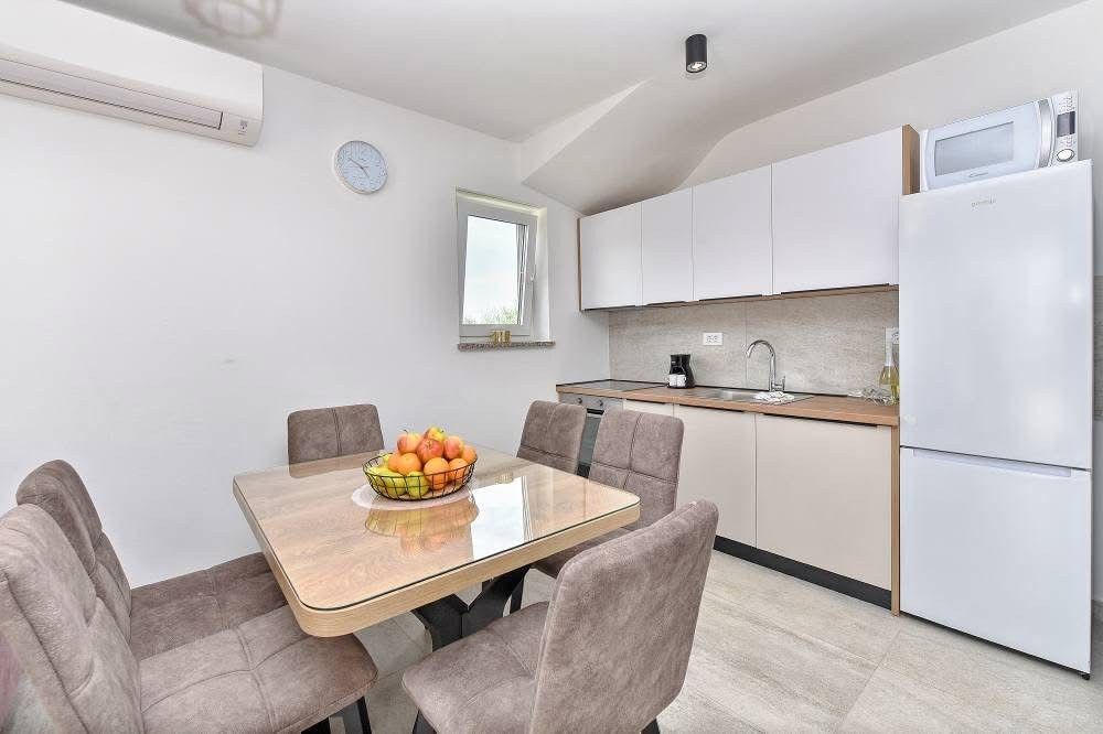 Casa en Peroj, Croacia, 125 m² - imagen 17