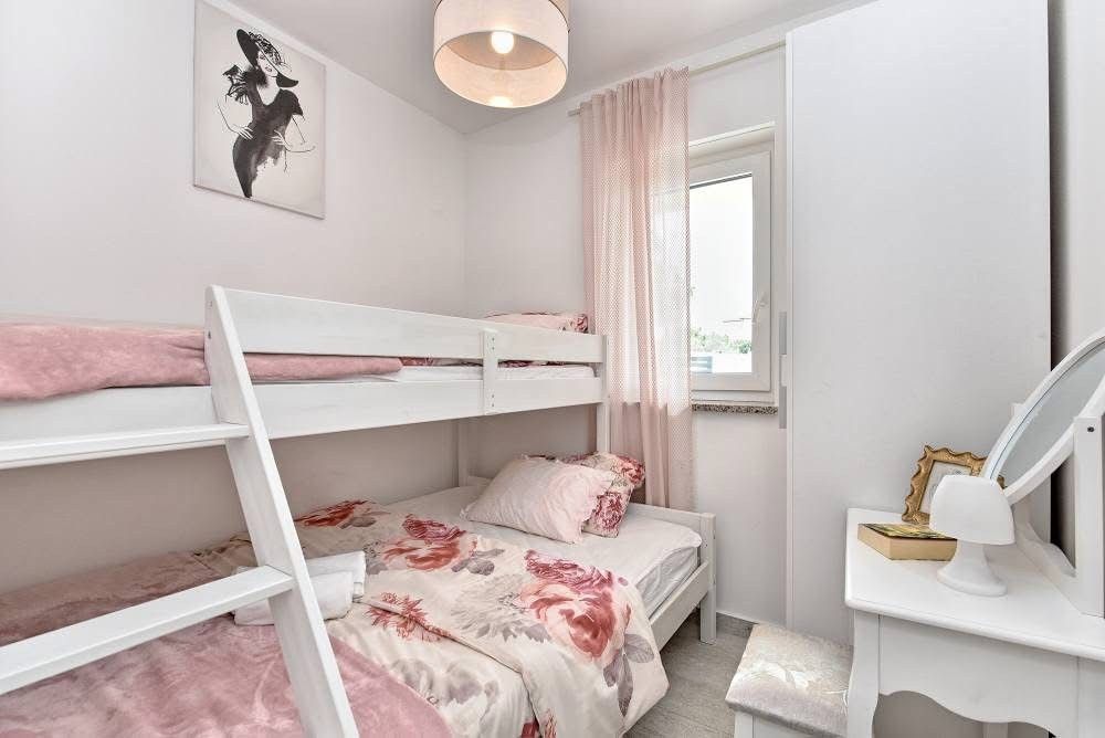 Casa en Peroj, Croacia, 125 m² - imagen 18