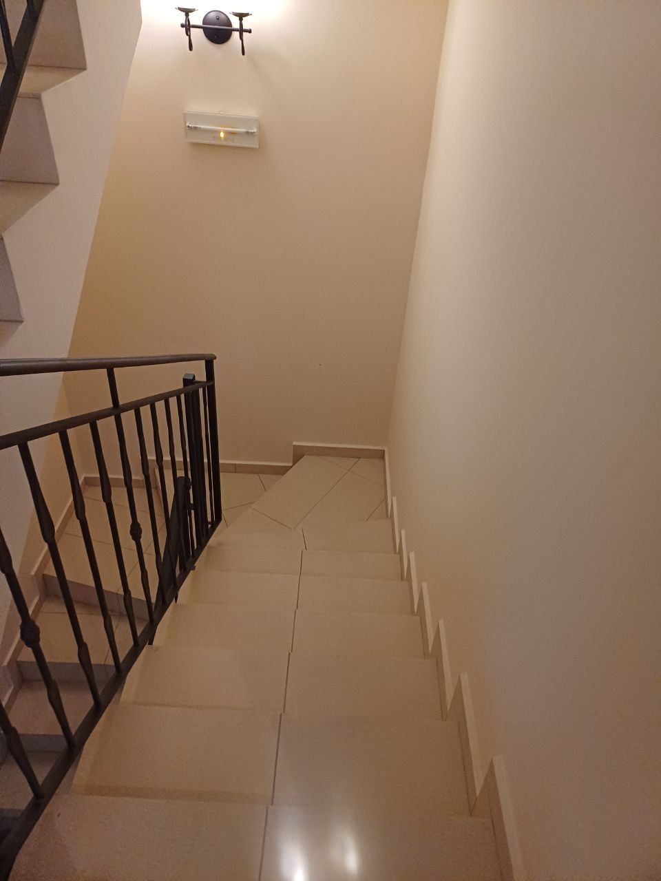 Villa à Rézévici, Monténégro, 246 m² - image 13