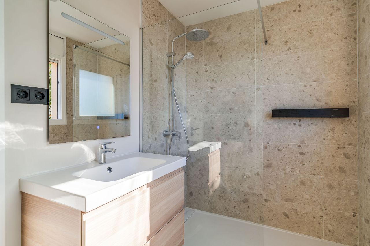 Casa a Segur de Calafell, Spagna, 244 m² - foto 11