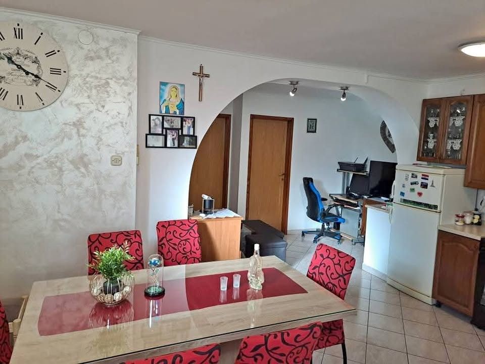 Piso en Umag, Croacia, 60 m² - imagen 1