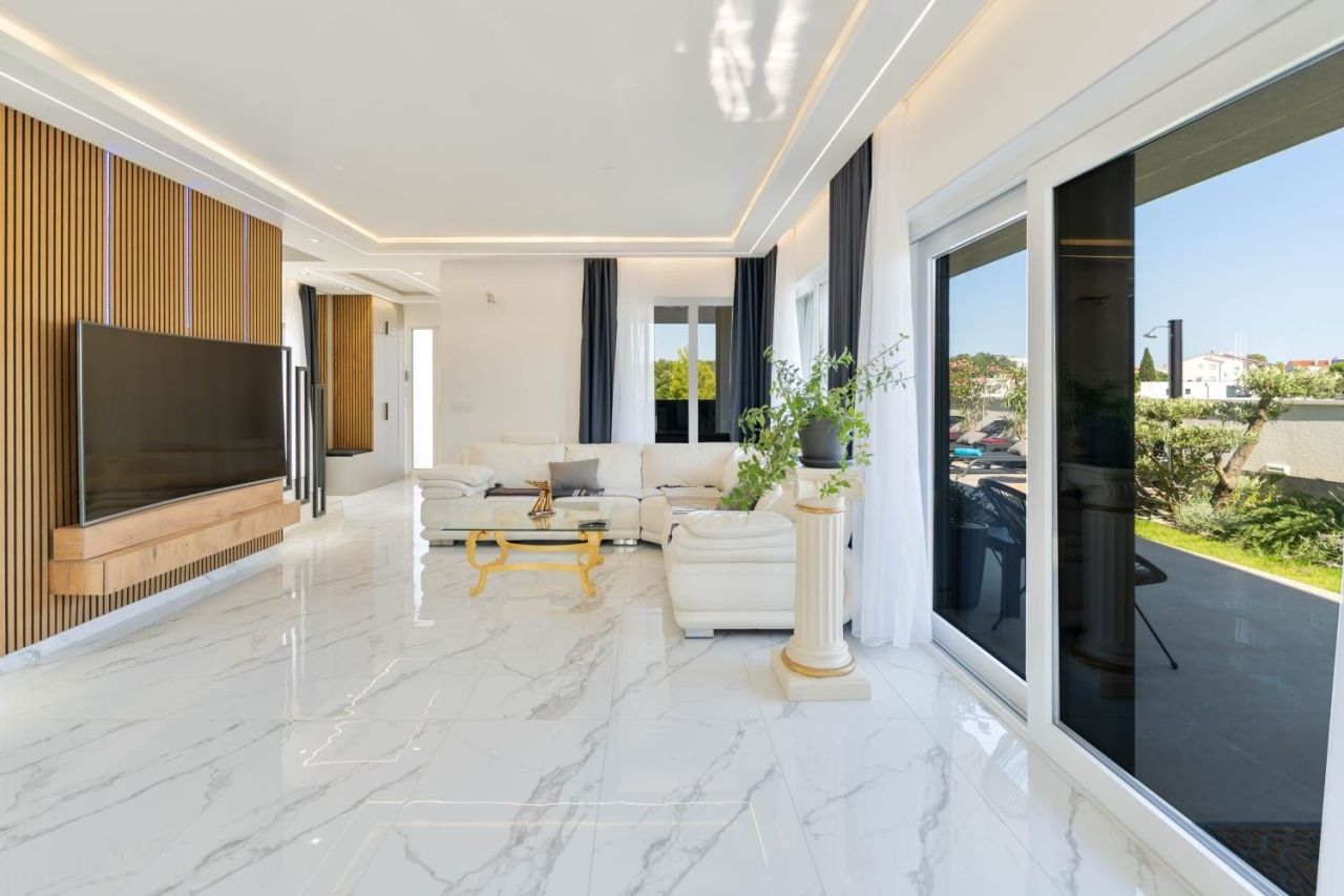 Casa a Medulin, Croazia, 180 m² - foto 2