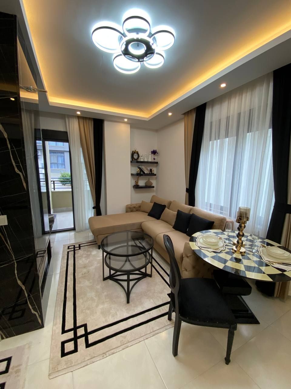 Flat in Alanya, Turkey, 70 m² - picture 1