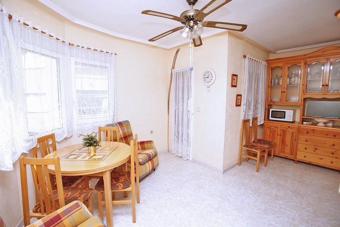 Appartement à Torrevieja, Espagne, 81 m² - image 1