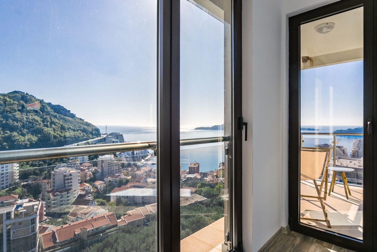 Flat in Budva, Montenegro, 132 m² - picture 9